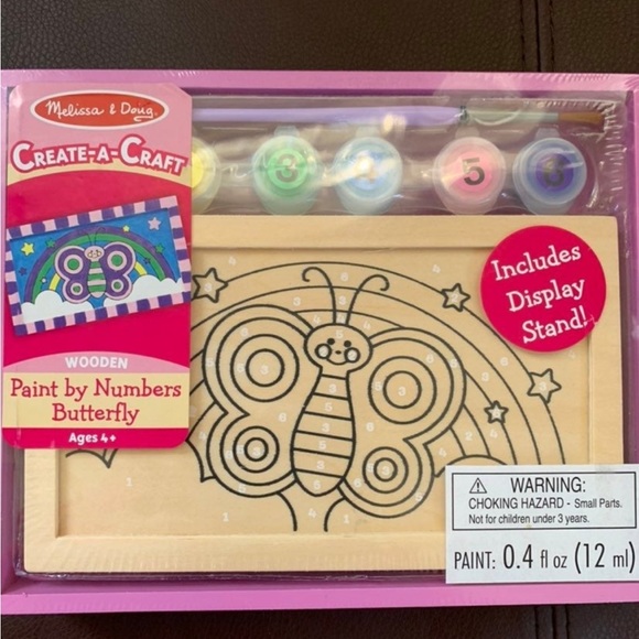 Melissa and Doug butterfly paint kit - Picture 2 of 3